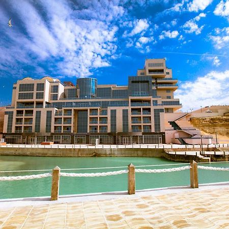 Caspian Riviera Grand Palace Hotel Aqtau Buitenkant foto